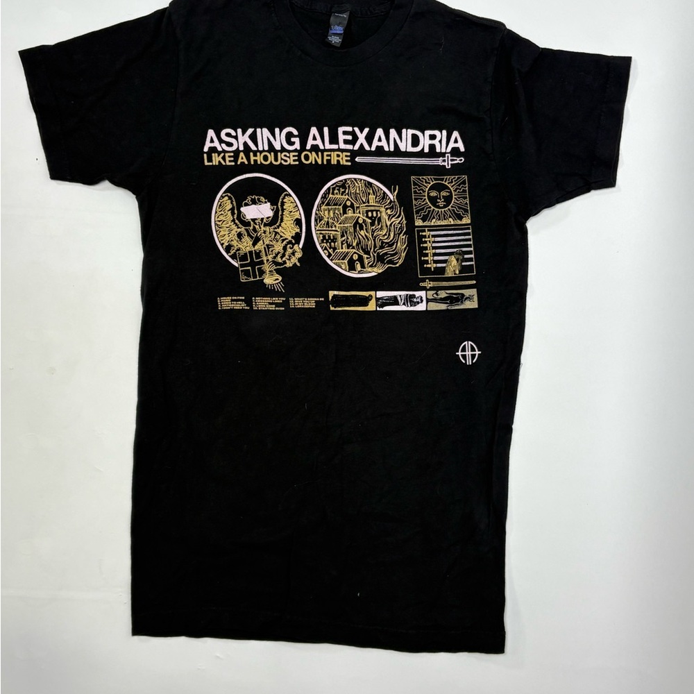 Black Graphic Tee